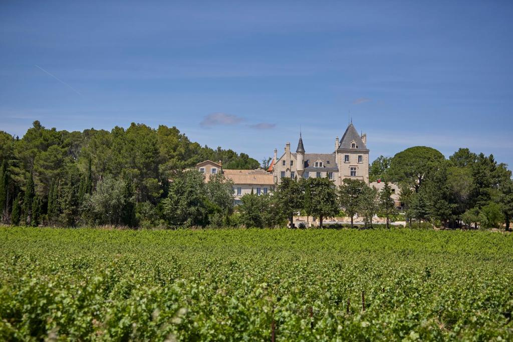 chateau les carrasses capestang castle hotels france wineyard